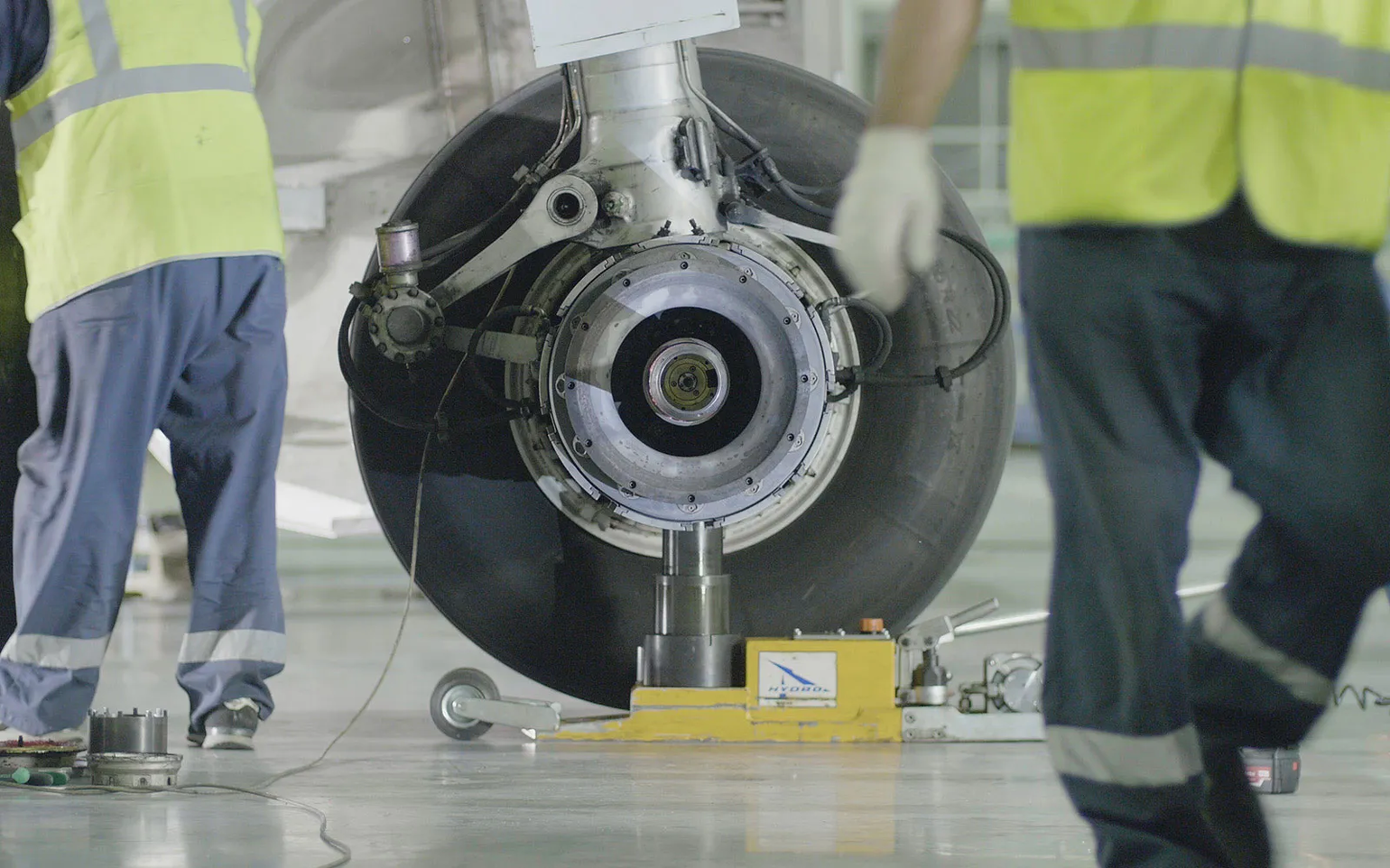RhAero_aircraft_brakes_03-